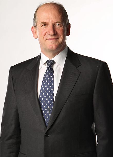 mvrc-committee-member_0009_peter-blunden