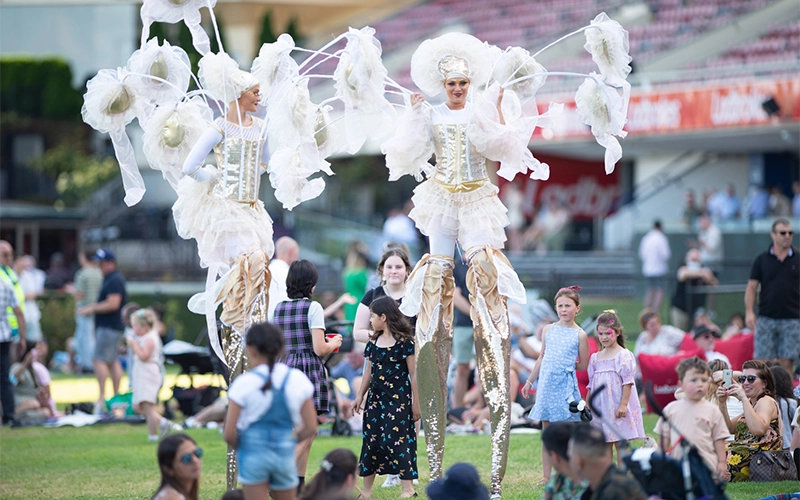 roving-entertainers-31-dec-20211231_sdp__0052_800x500